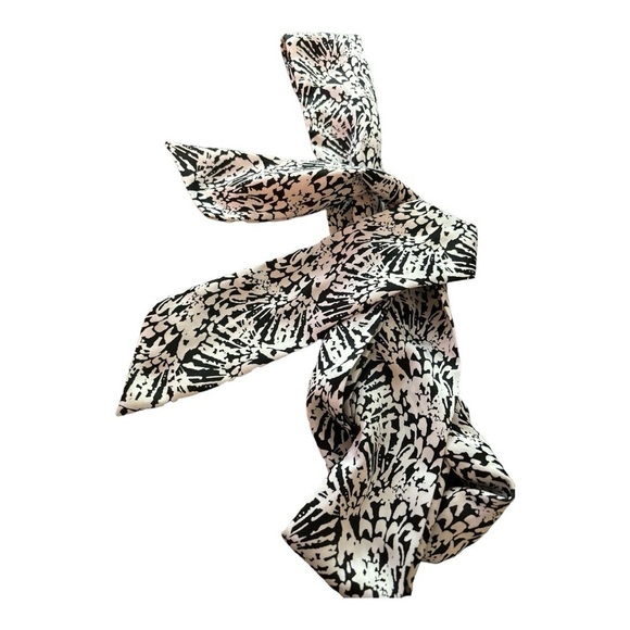 Long, thin  Twilly scarf, black and white print, headscarf or belt. Versatile - Picture 2 of 3